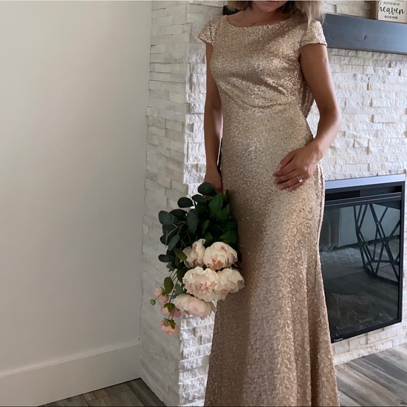 Gold sequins long dress✨ - Picture 9 of 10